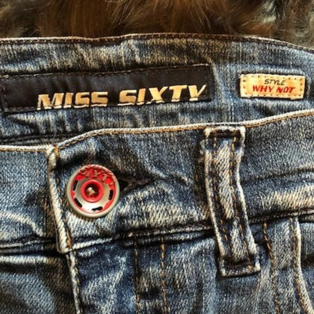 Jeans - Picture 3 of 6